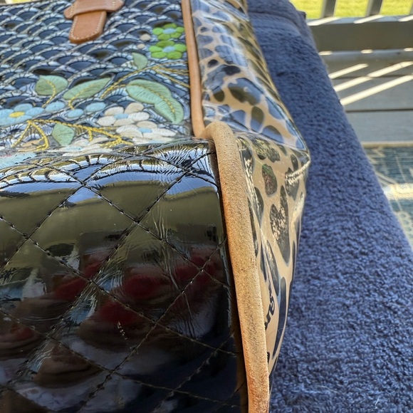 Consuela Playa Ezzy Tote with Consuela bag Charm included. Really good condition - Picture 12 of 16